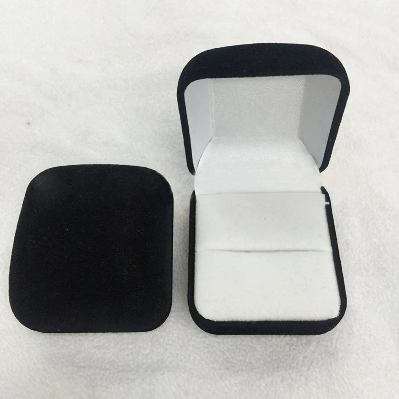 Luxe fluwelen ringdoos – verloving, bruiloft en cadeauverpakking