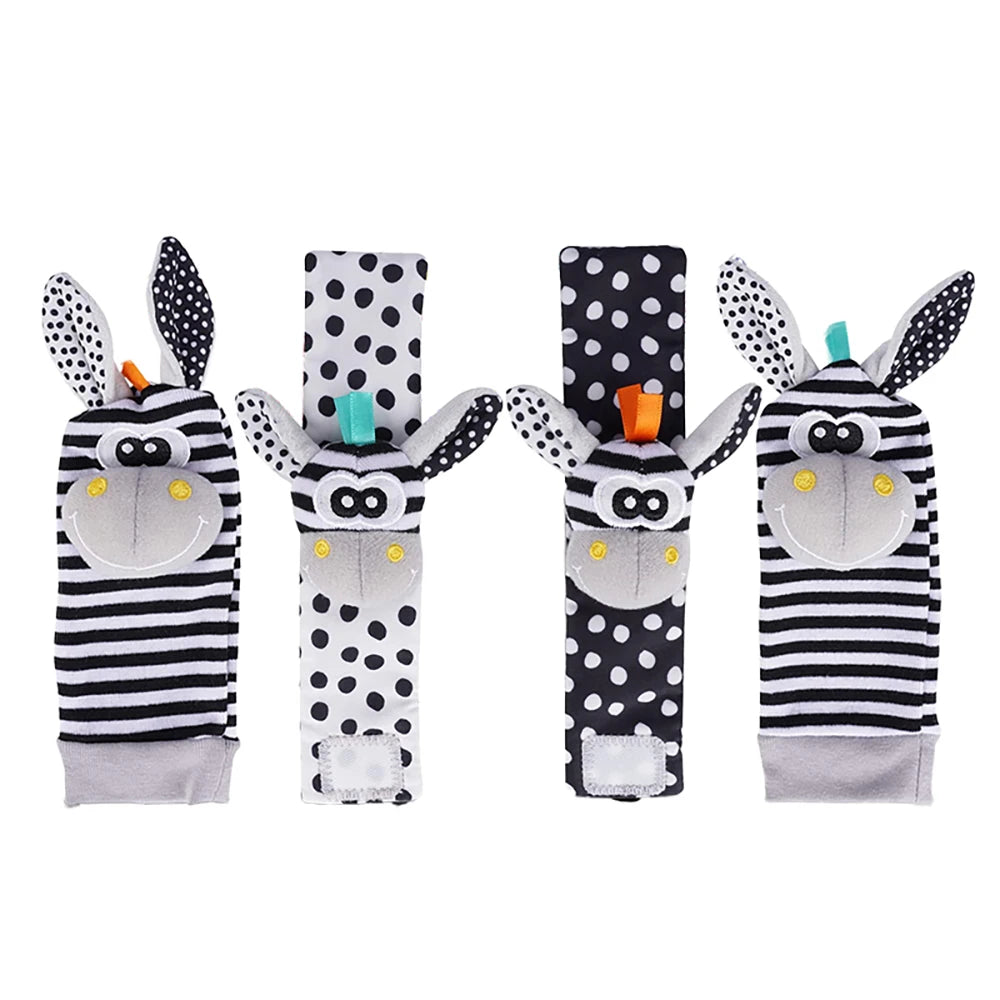 4-delige set baby rammel sokken en polsbandjes – schattige knuffeldier rammelaars voor baby's