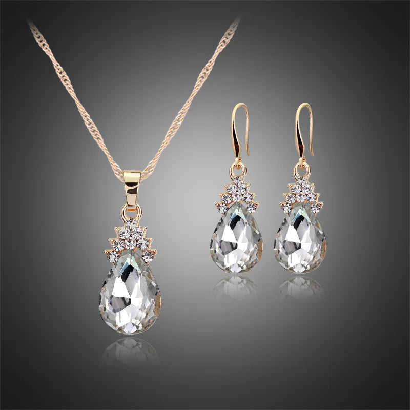 3-delige gouden sieraden set – sieraden met kristallen (zinklegering)