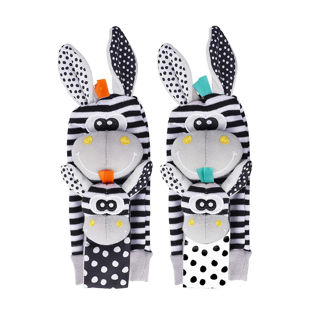 4-delige set baby rammel sokken en polsbandjes – schattige knuffeldier rammelaars voor baby's