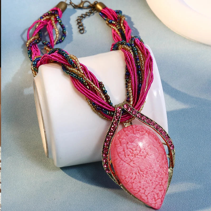 Bohemia etnische handgemaakte ketting – multilaags kralen choker